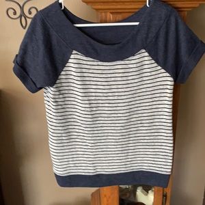 Maurice sweater t-shirts